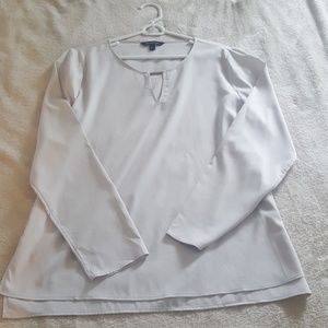 Banana Republic blouse with key hole neckline